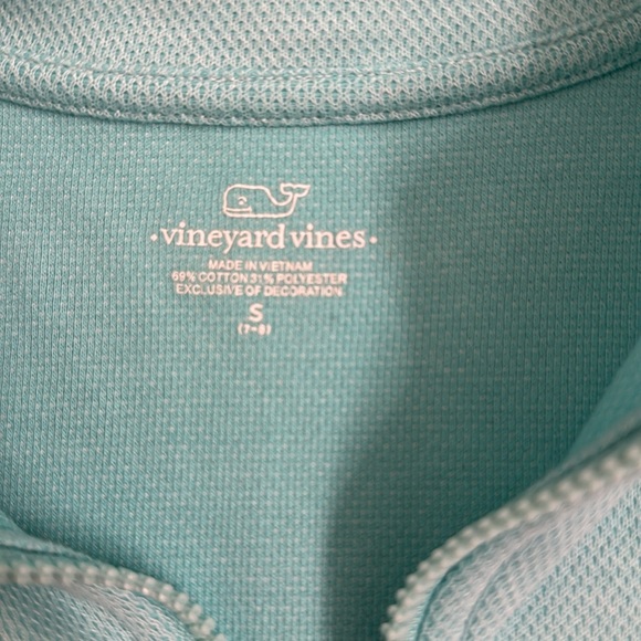 Vineyard vines size small quarter zip - Picture 2 of 2